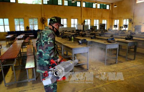 Hà Nội: Số ca sốt xuất huyết giảm nhưng nguy cơ còn cao ảnh 1